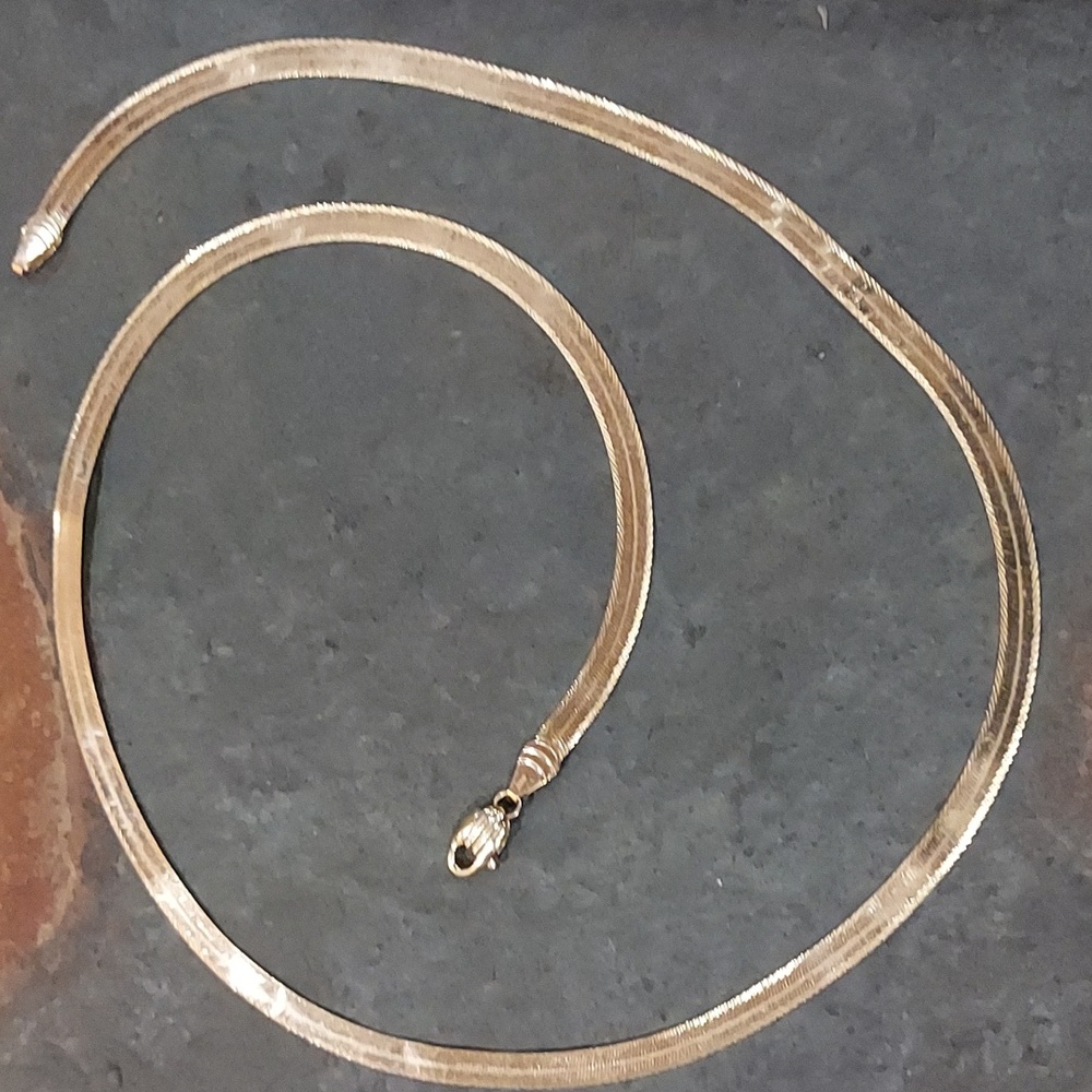 Milor 14k Solid Gold Herringbone Chain 10.7 Grams